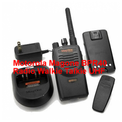 Motorola Magone BPR40 Radio Walkie Talkie UHF