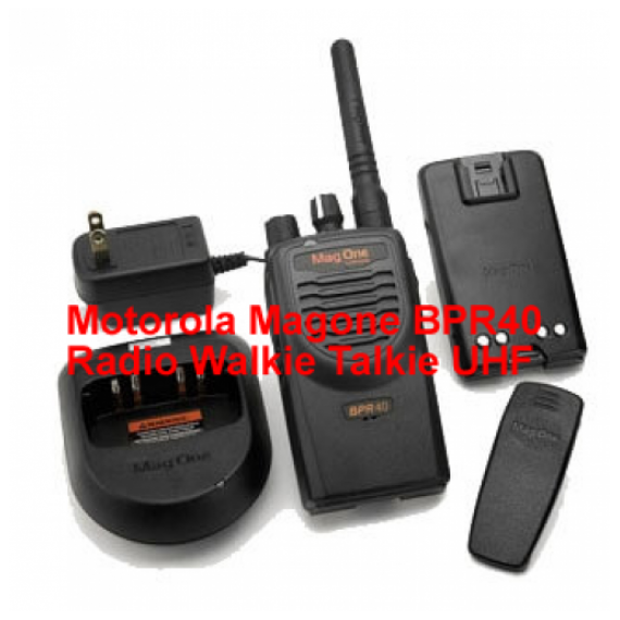 Motorola Magone BPR40 Radio Walkie Talkie UHF
